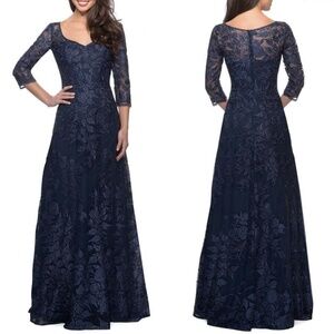 NWT La Femme 28053 Floral Lace 3/4 Sleeve Full Length Gown in Navy Sz. 12